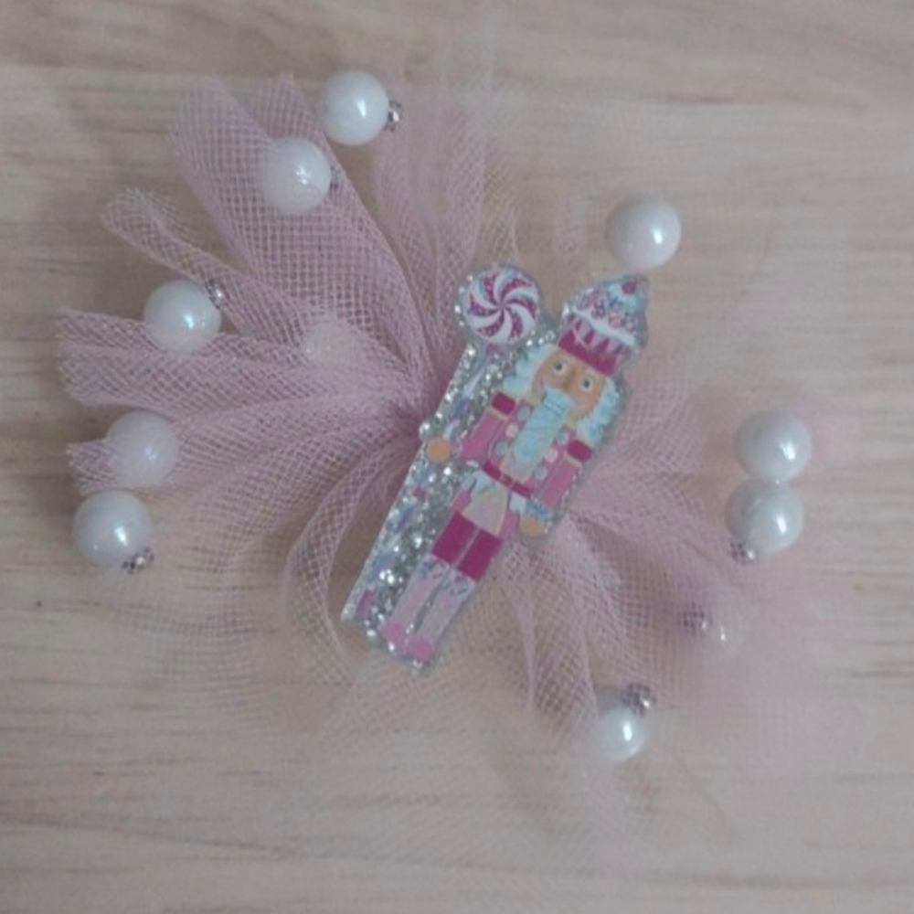 Y2k Kawaii Pastel Pink Pearl Christmas Nutcracker Decora Harajuku Smal Hair Clip